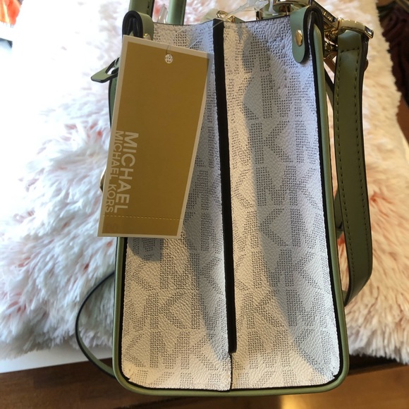 Michael Kors Center Stripe Maple Small Satchel. Bright Limeade. NWT. - Picture 9 of 12